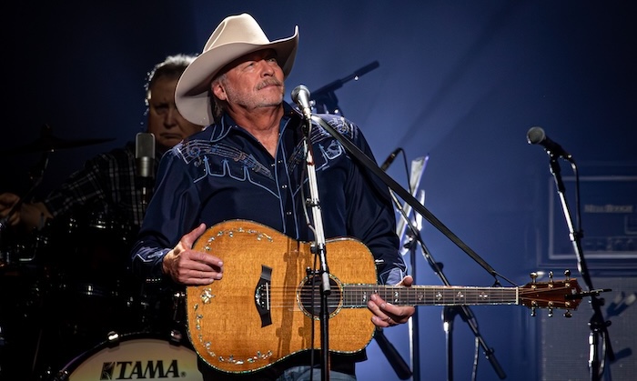Alan Jackson Last Call One More for the Road